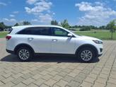 Thumbnail of 2017 Snow White Pearl Kia Sorento