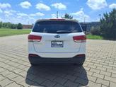 Thumbnail of 2017 Snow White Pearl Kia Sorento