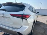 Thumbnail of 2021 Blizzard Pearl Toyota Highlander