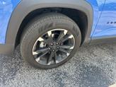 Thumbnail of 2025 Reef Blue Metallic Chevrolet Equinox