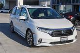 Thumbnail of 2022 Platinum White Pearl Honda Odyssey