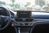Thumbnail of 2020 Platinum White Pearl Honda Accord