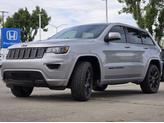 Thumbnail of 2018 Billet Silver Metallic Clearcoat Jeep Grand Cherokee