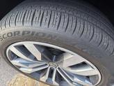 Thumbnail of 2023 Opal White Pearl Effect Volkswagen Atlas Cross Sport