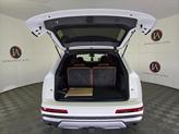 Thumbnail of 2025 White Audi Q7
