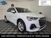 Photo of 2024 Glacier White Metallic Audi Q3