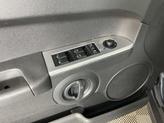 Thumbnail of 2008 Steel Blue Clearcoat Metallic Jeep Commander