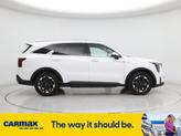 Thumbnail of 2024 White Kia Sorento