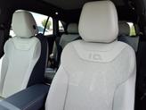 Thumbnail of 2025 arctic blue metallic Volkswagen ID.4