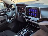 Thumbnail of 2025 Pure White Volkswagen Atlas