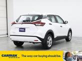 Thumbnail of 2024 White Nissan Kicks
