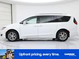 Thumbnail of 2018 White Chrysler Pacifica
