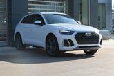 Thumbnail of 2023 Glacier White Metallic Audi Q5