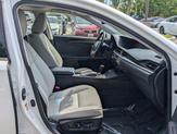 Thumbnail of 2015 Starfire Pearl Lexus ES 350