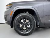 Thumbnail of 2025 Baltic Gray Metallic Clearcoat Jeep Grand Cherokee L