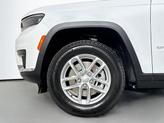 Thumbnail of 2025 Bright White Clearcoat Jeep Grand Cherokee L