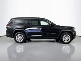Thumbnail of 2025 Diamond Black Crystal Pearlcoat Jeep Grand Cherokee L