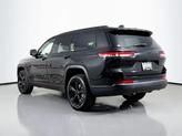Thumbnail of 2025 Diamond Black Crystal Pearlcoat Jeep Grand Cherokee L