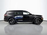 Thumbnail of 2025 Diamond Black Crystal Pearlcoat Jeep Grand Cherokee L