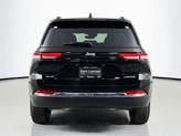 Thumbnail of 2025 Diamond Black Crystal Pearlcoat Jeep Grand Cherokee
