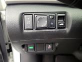 Thumbnail of 2019 White Nissan Sentra