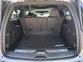 Thumbnail of 2025 Iridescent Pearl Tricoat Chevrolet Suburban