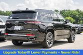 Thumbnail of 2025 Diamond Black Crystal Pearlcoat Jeep Grand Cherokee L