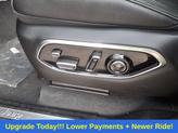 Thumbnail of 2025 Baltic Gray Metallic Clearcoat Jeep Grand Cherokee