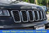 Thumbnail of 2022 Diamond Black Crystal Pearlcoat Jeep Grand Cherokee