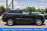 Thumbnail of 2022 Diamond Black Crystal Pearlcoat Jeep Grand Cherokee