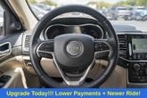 Thumbnail of 2022 Diamond Black Crystal Pearlcoat Jeep Grand Cherokee