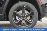 Thumbnail of 2025 Diamond Black Crystal Pearlcoat Jeep Grand Cherokee L