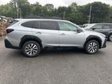 Thumbnail of 2025 Ice Silver Metallic Subaru Outback
