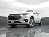 Thumbnail of 2020 Iridescent Pearl Tricoat Chevrolet Traverse