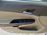 Thumbnail of 2009 Taffeta White Honda Accord