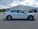 Thumbnail of 2009 Taffeta White Honda Accord