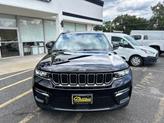 Thumbnail of 2022 Diamond Black Crystal Pearlcoat Jeep Grand Cherokee