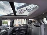 Thumbnail of 2022 Diamond Black Crystal Pearlcoat Jeep Grand Cherokee