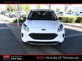 Thumbnail of 2022 Oxford White Ford Escape
