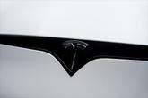 Thumbnail of 2022 Pearl White Multi-Coat Tesla Model S