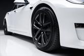 Thumbnail of 2022 Pearl White Multi-Coat Tesla Model S