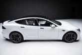 Thumbnail of 2022 Pearl White Multi-Coat Tesla Model S