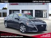 Photo of 2025 Black Nissan Altima