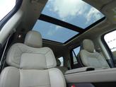 Thumbnail of 2022 Infinite Black Metallic Clearcoat Lincoln Navigator