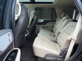 Thumbnail of 2022 Infinite Black Metallic Clearcoat Lincoln Navigator