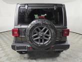 Thumbnail of 2025 Granite Crystal Clearcoat Metallic Jeep Wrangler