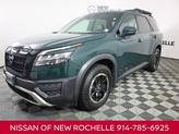 Photo of 2023 Obsidian Green Nissan Pathfinder