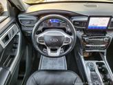 Thumbnail of 2022 Green Ford Explorer