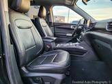 Thumbnail of 2022 Green Ford Explorer