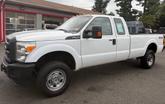 Thumbnail of 2016 Oxford White Ford F-250